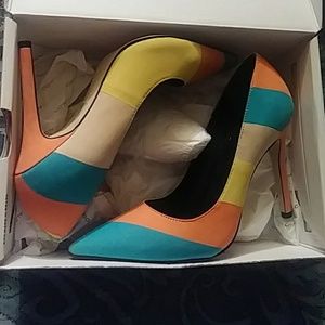 Aldo heels size 7.5